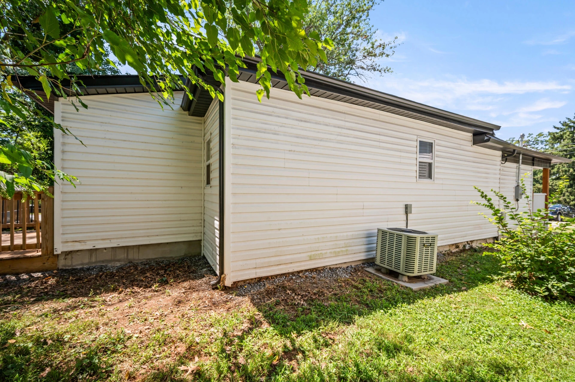 435 Stafford ST - Photo 41