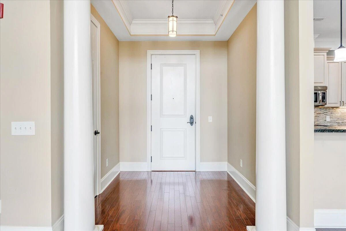 2125 Yellow Mountain RD SE #APT 302 - Photo 3
