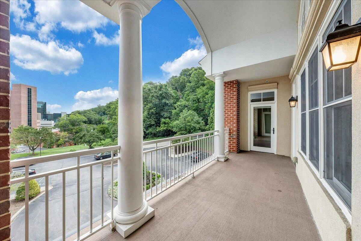 2125 Yellow Mountain RD SE #APT 302 - Photo 18