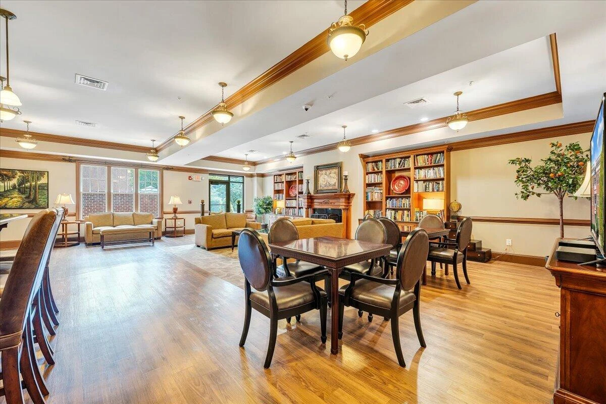 2125 Yellow Mountain RD SE #APT 302 - Photo 60