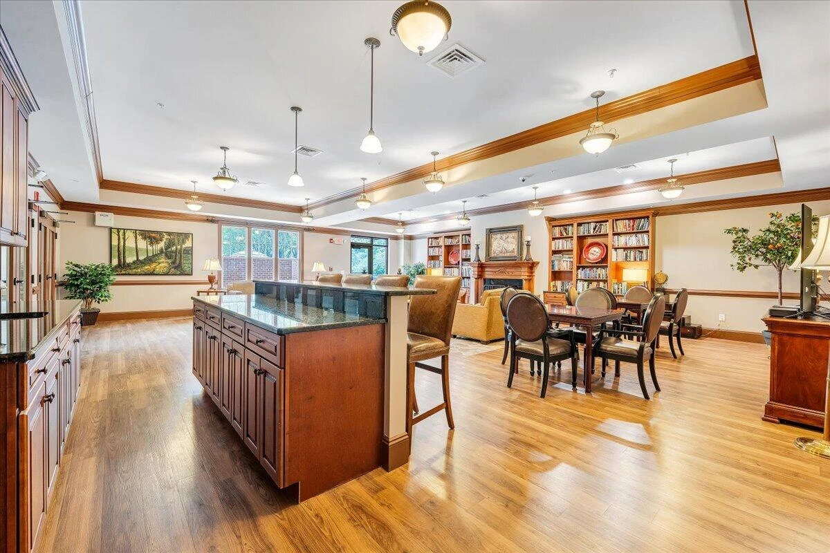 2125 Yellow Mountain RD SE #APT 302 - Photo 61