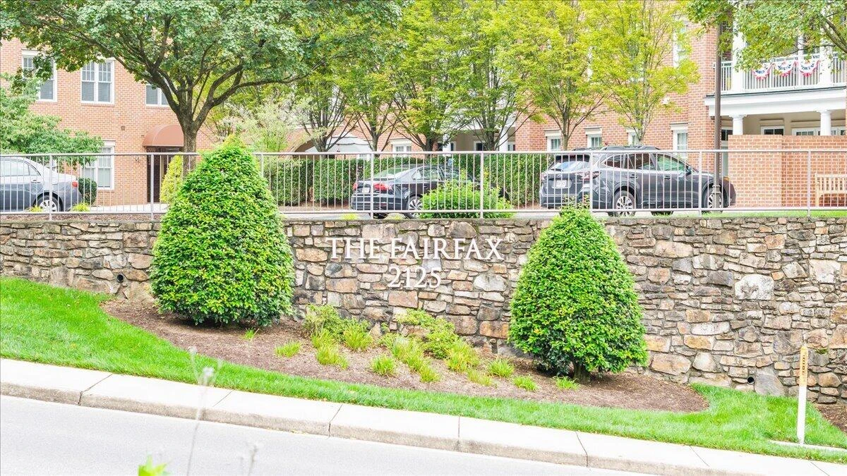 2125 Yellow Mountain RD SE #APT 302 - Photo 65