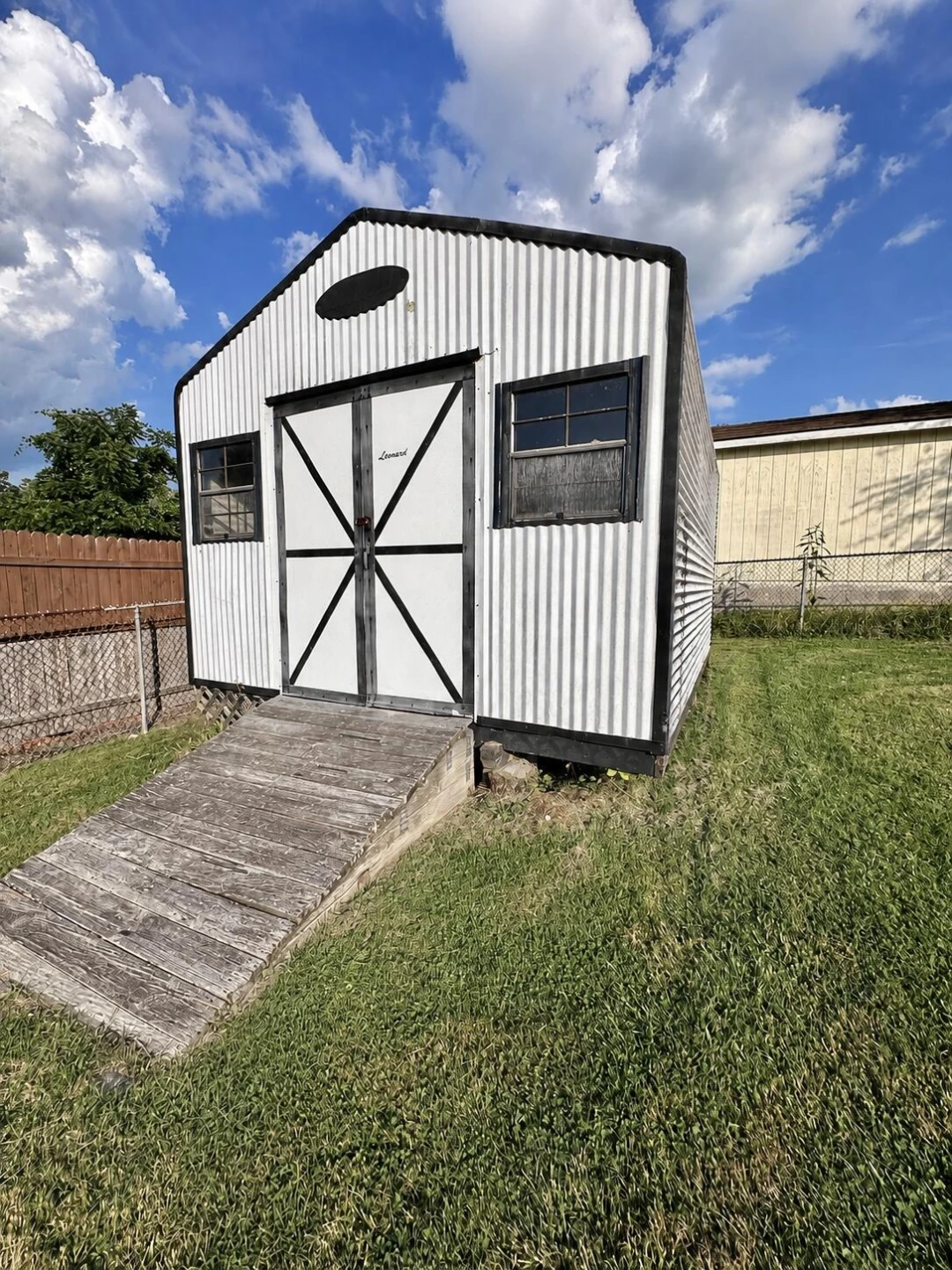 317 E Pennsylvania ST - Photo 8