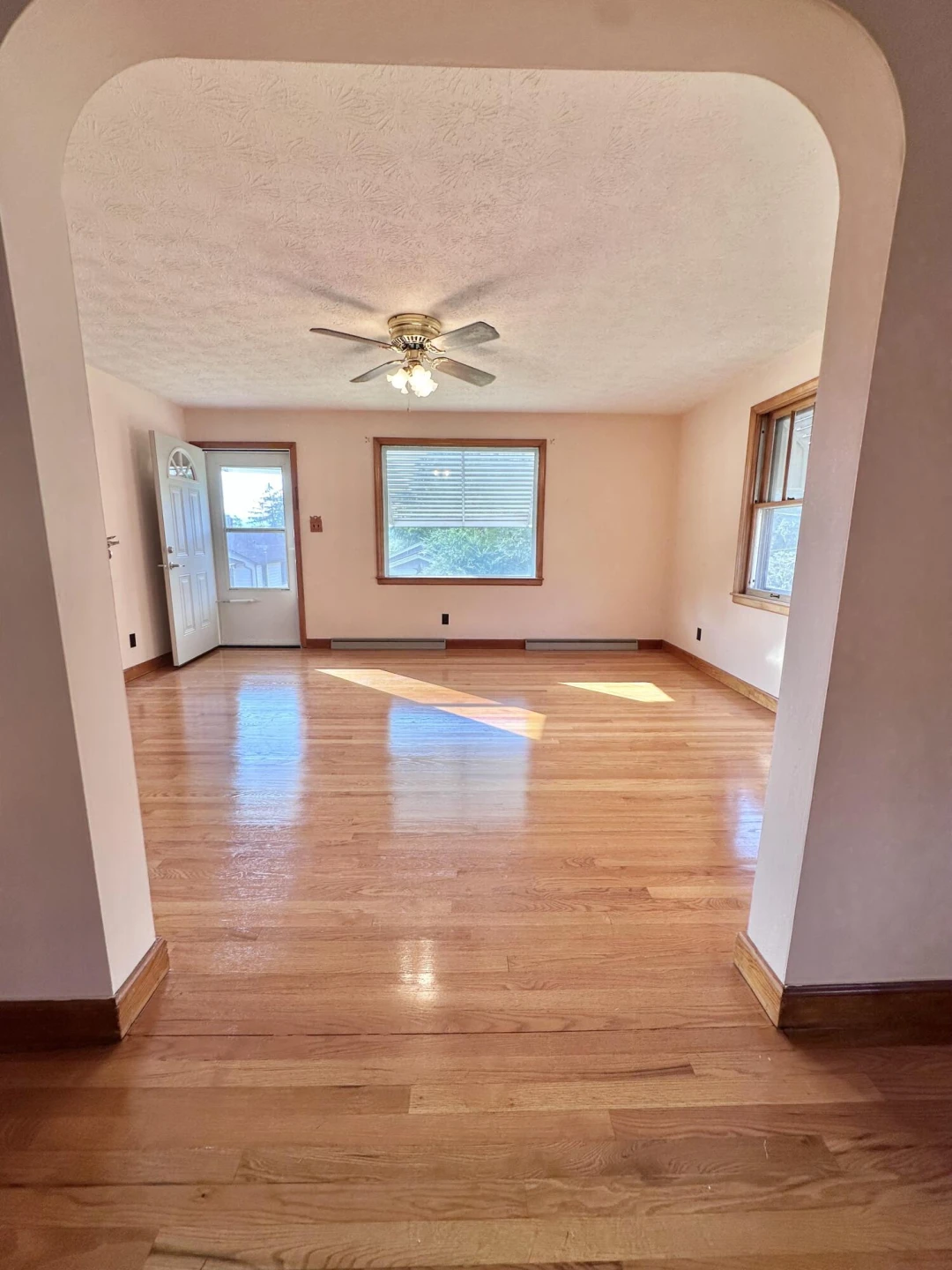 317 E Pennsylvania ST - Photo 19