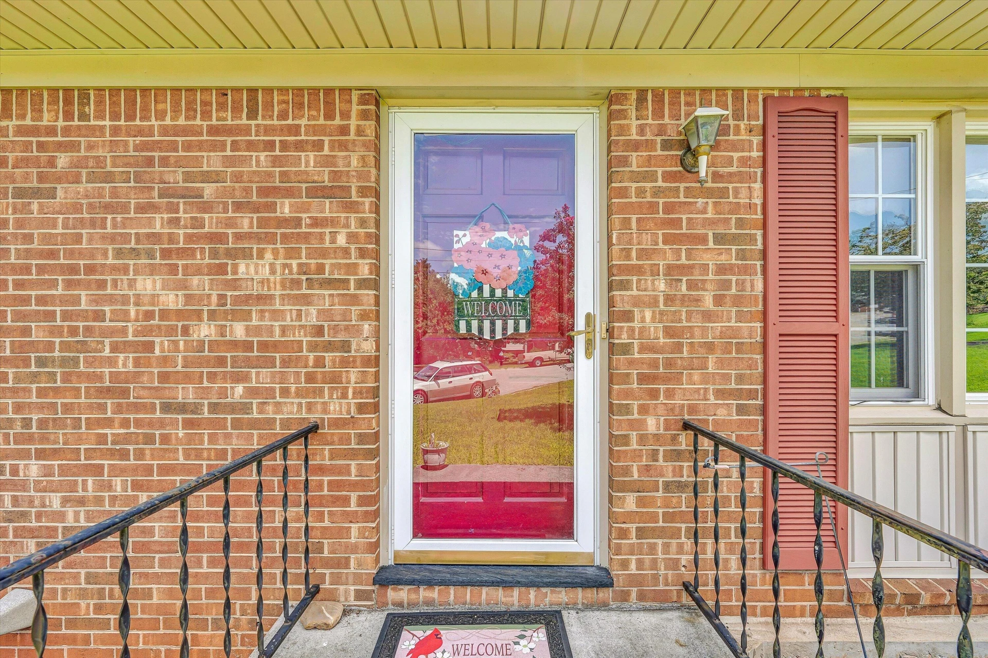 604 Aragona DR - Photo 6