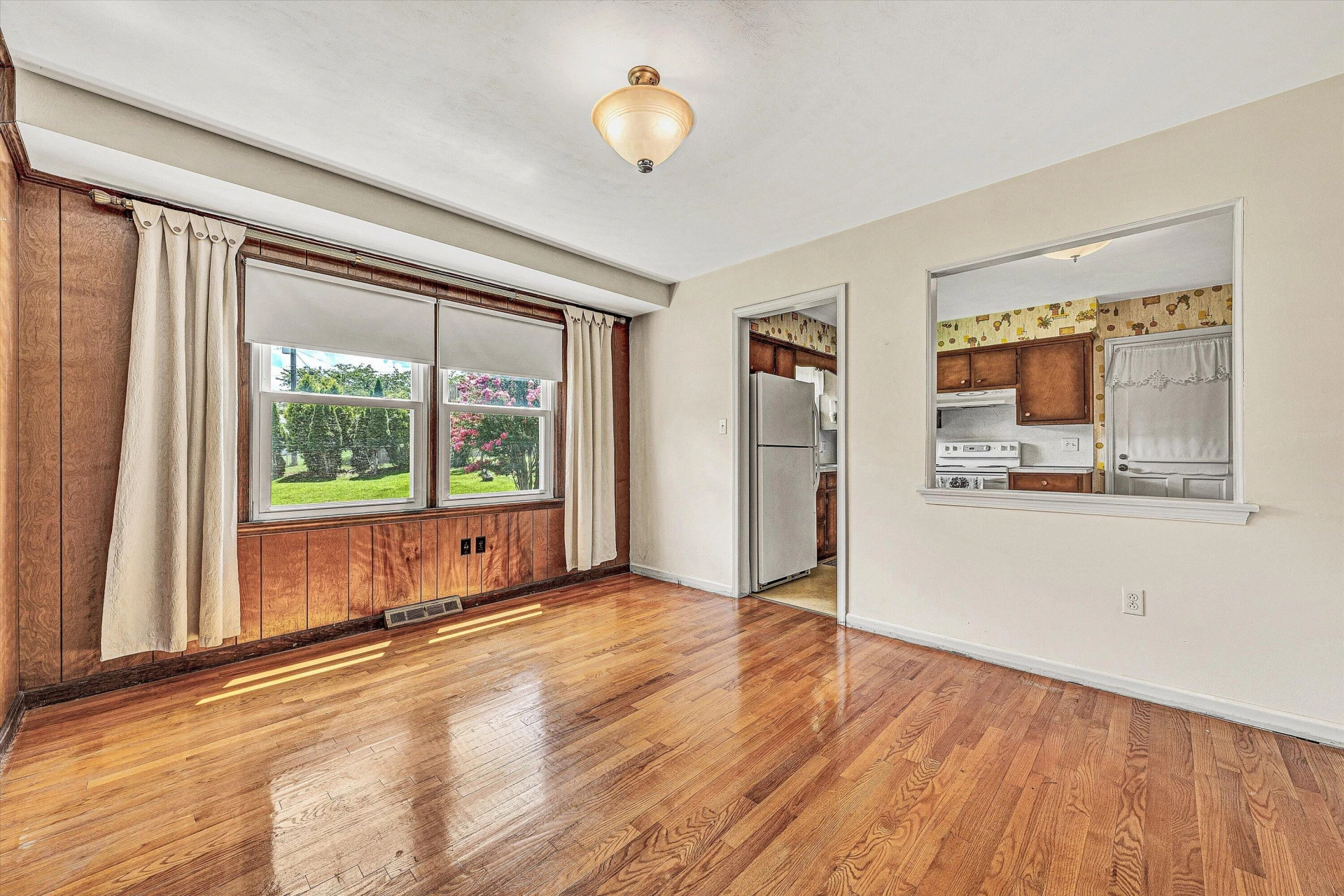604 Aragona DR - Photo 13