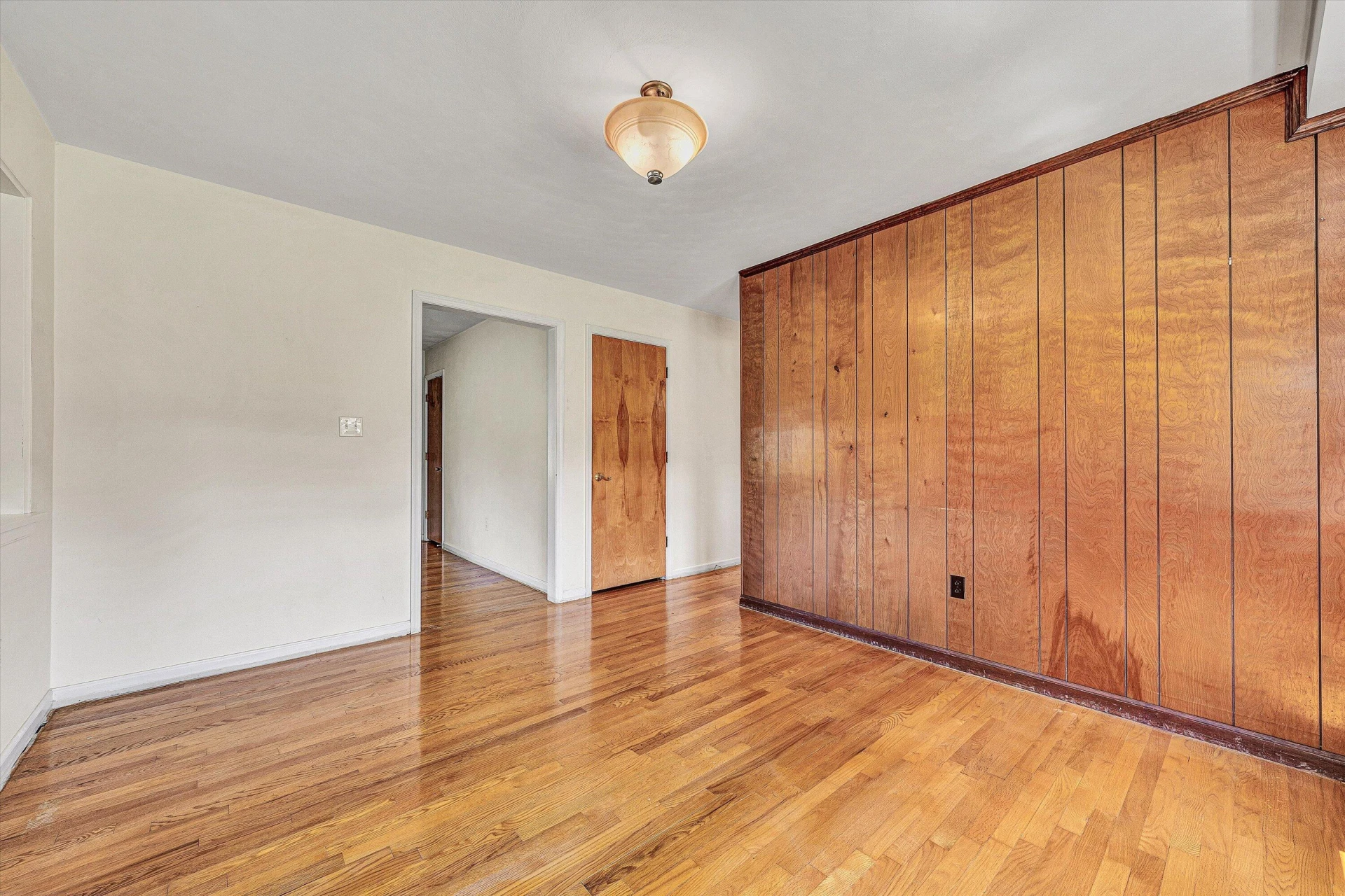 604 Aragona DR - Photo 14