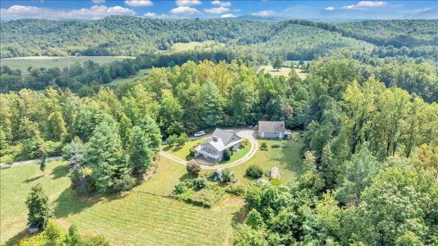 280 Woodwinds RD, Callaway, VA, 24067