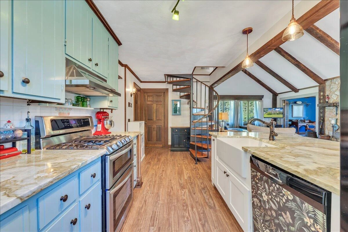 280 Woodwinds RD - Photo 17