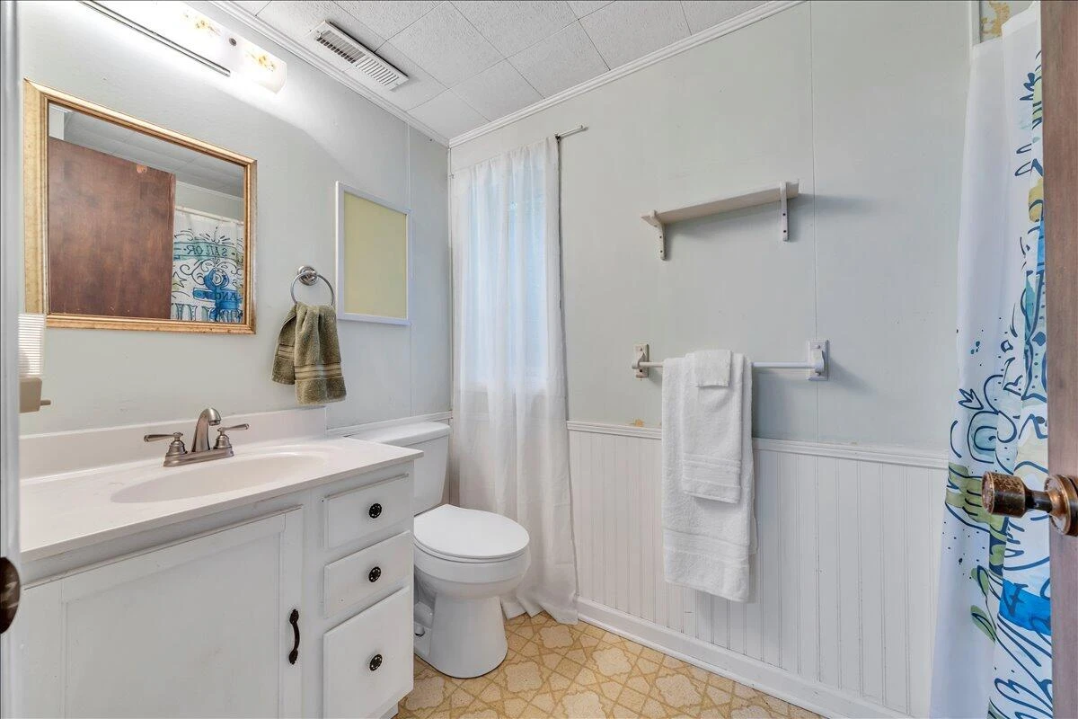 280 Woodwinds RD - Photo 40
