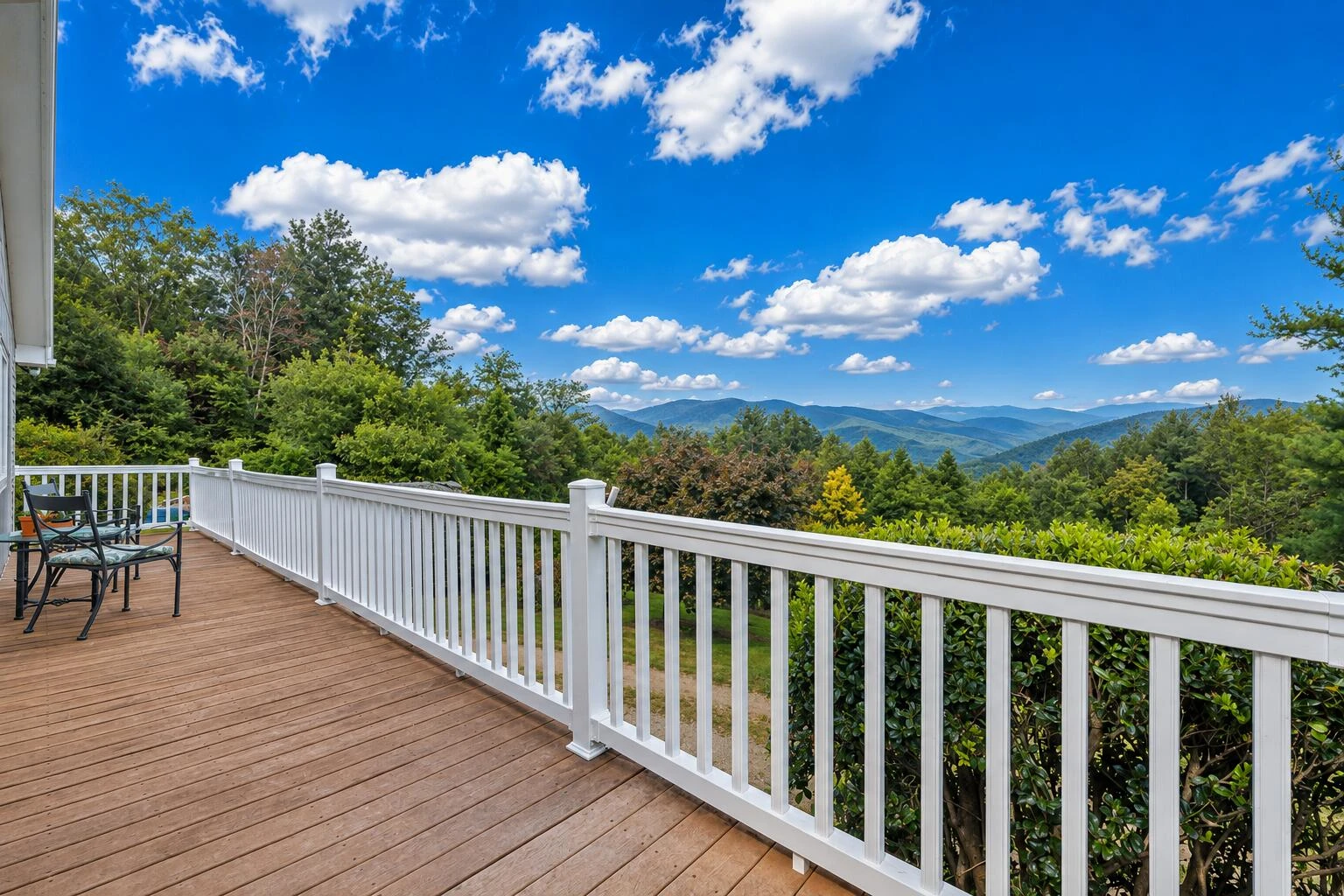 280 Woodwinds RD - Photo 2