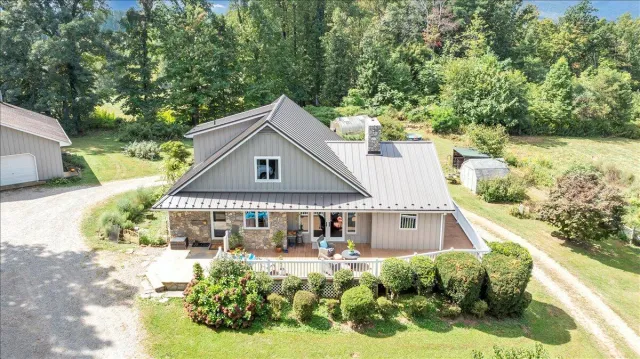 280 WOODWINDS RD, Callaway, VA, 24067