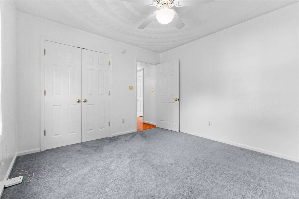 2956 Stonebridge CIR - Photo 10