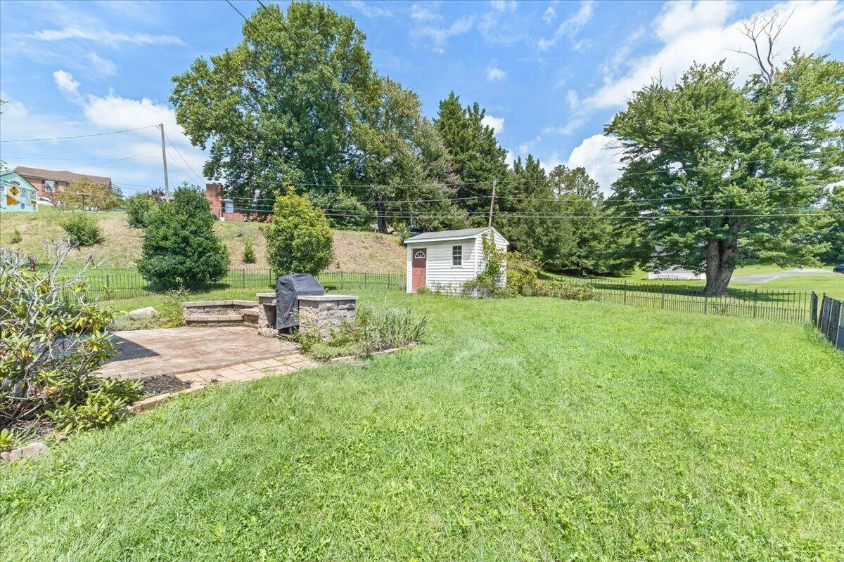 2956 Stonebridge CIR - Photo 33