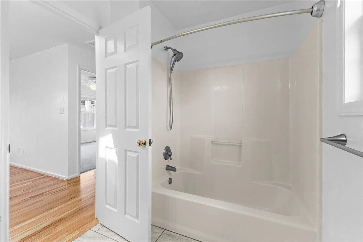 2956 Stonebridge CIR - Photo 24