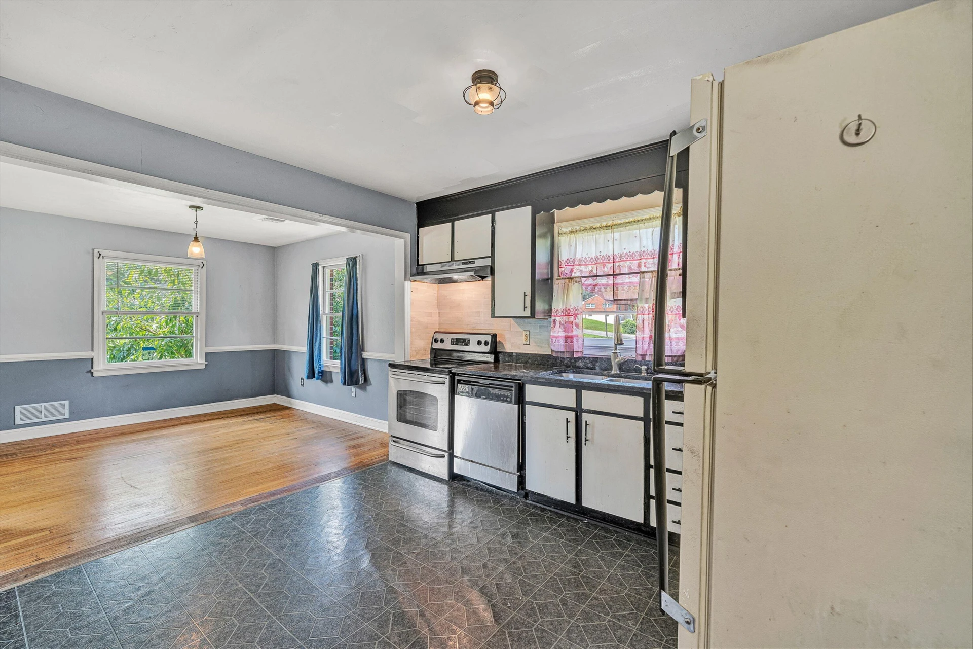 4443 Summit DR NW - Photo 10