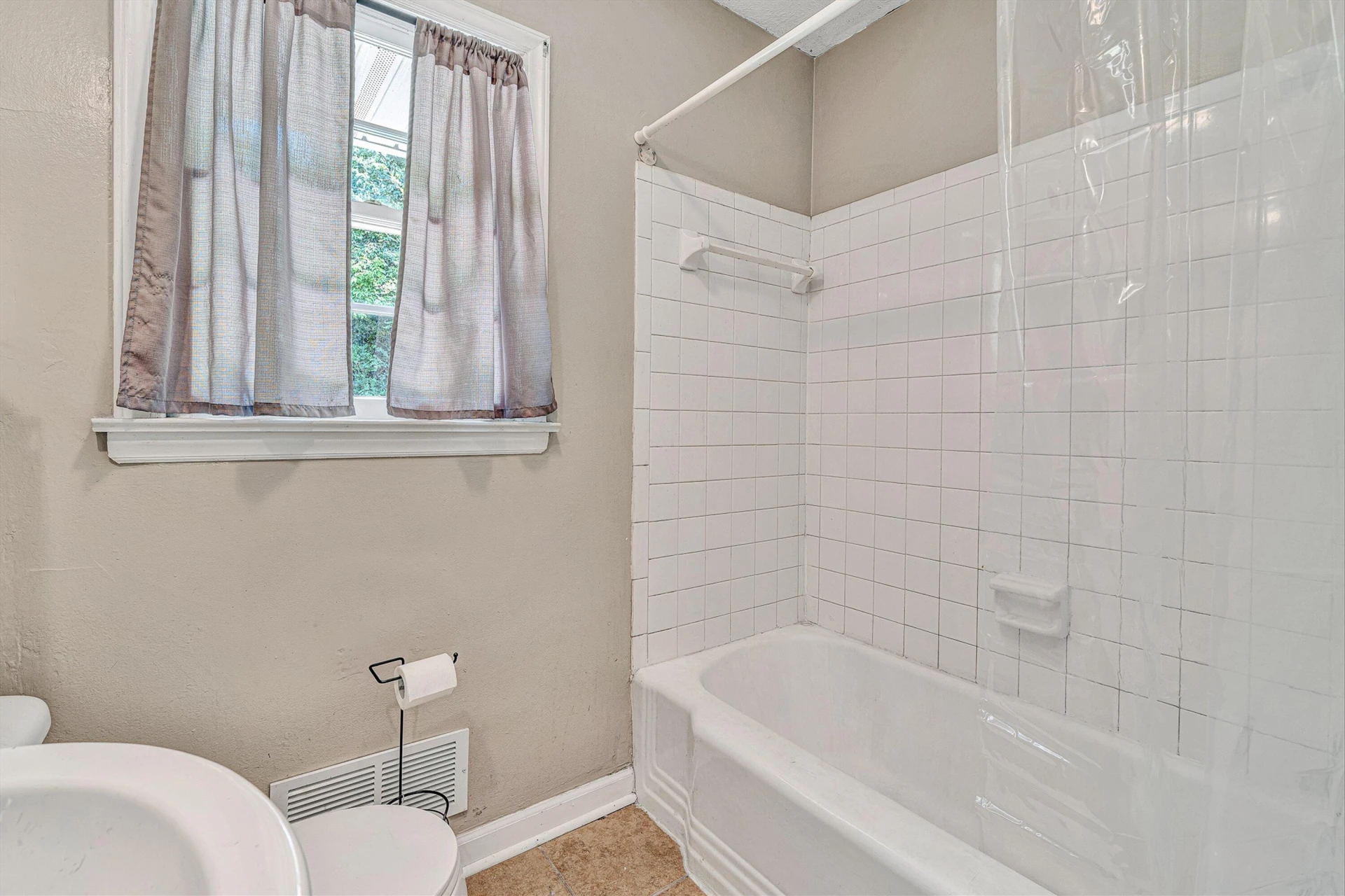 4443 Summit DR NW - Photo 15