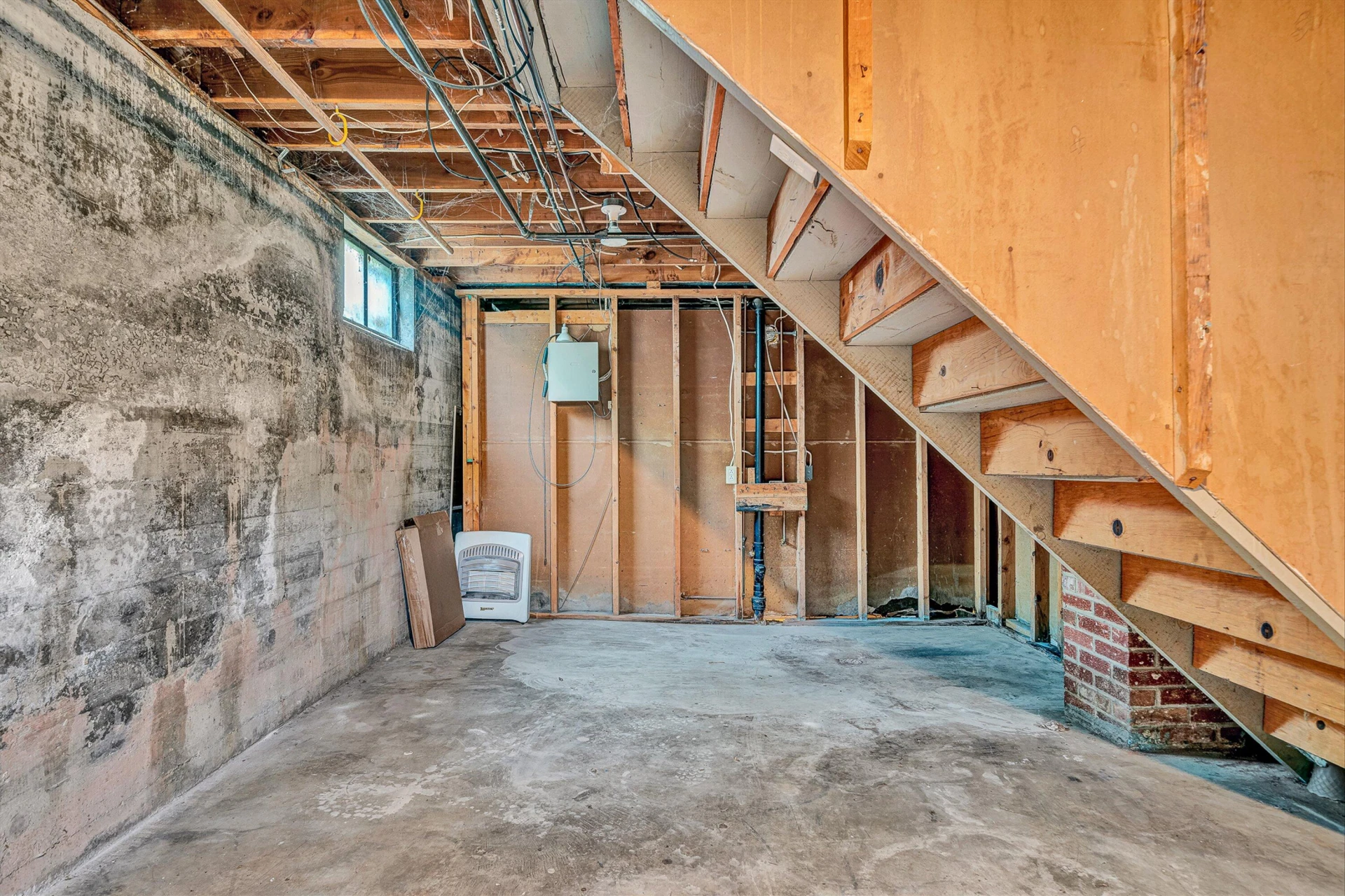 4443 Summit DR NW - Photo 21