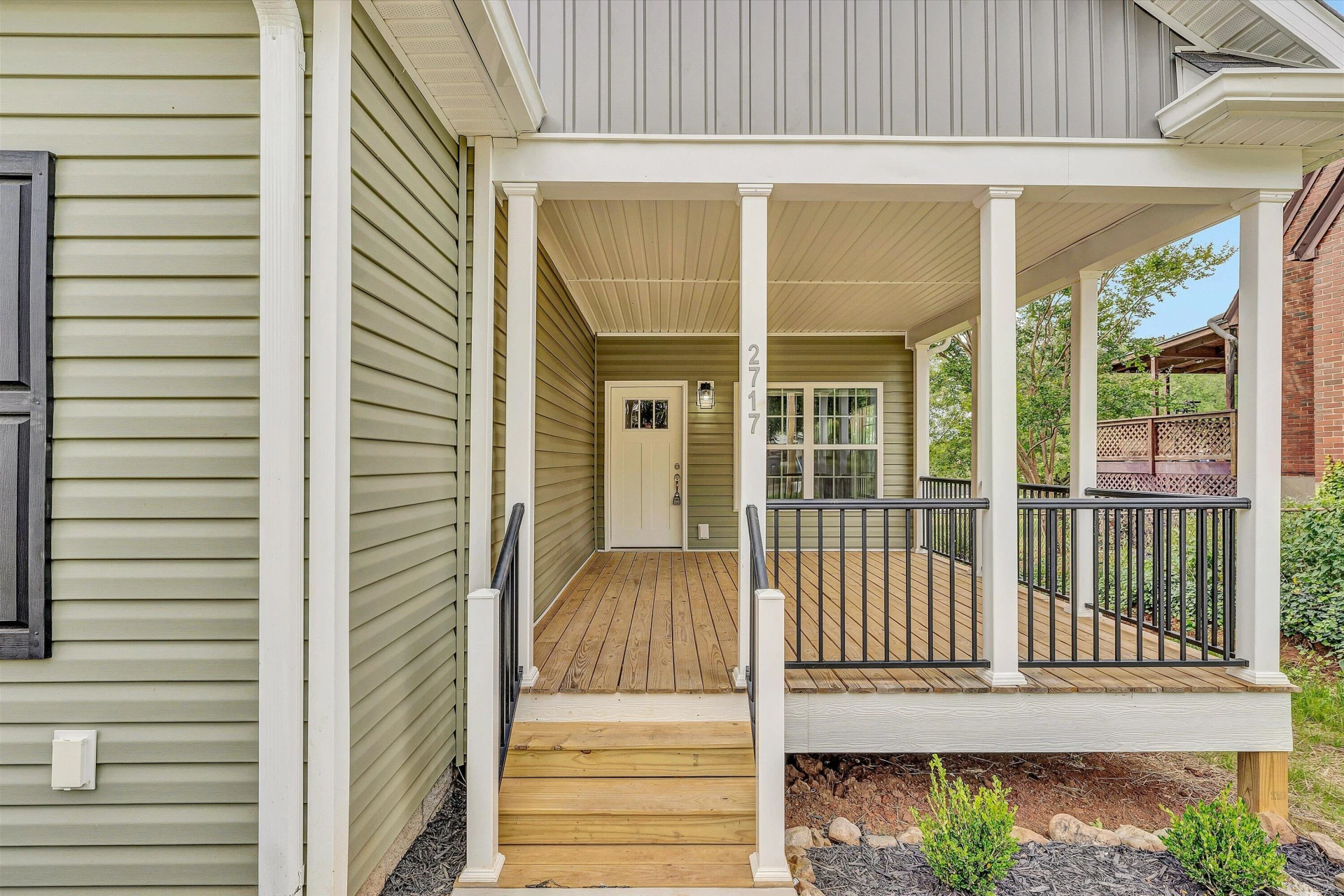 2717 Huntington BLVD NW - Photo 3