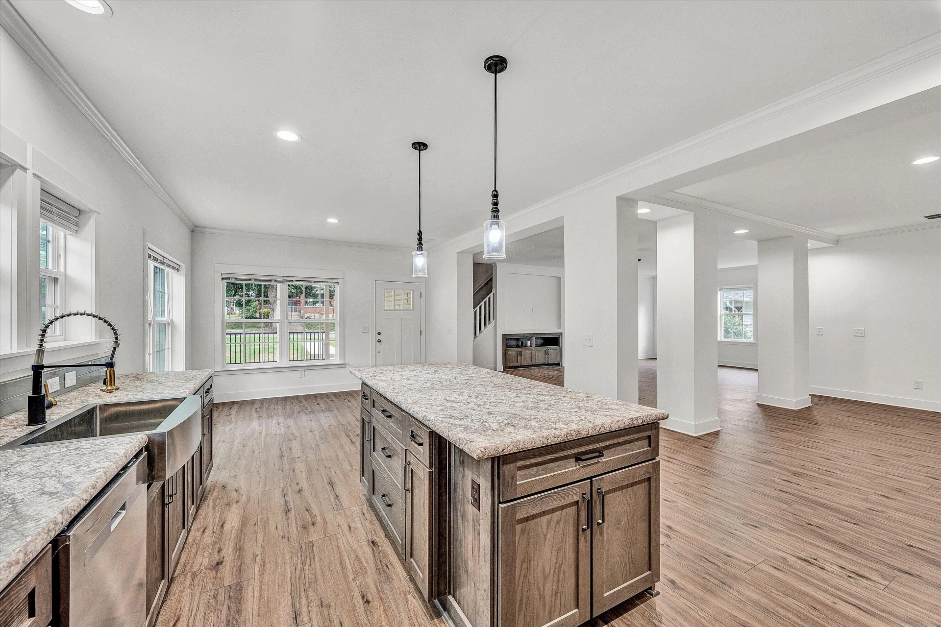 2717 Huntington BLVD NW - Photo 11