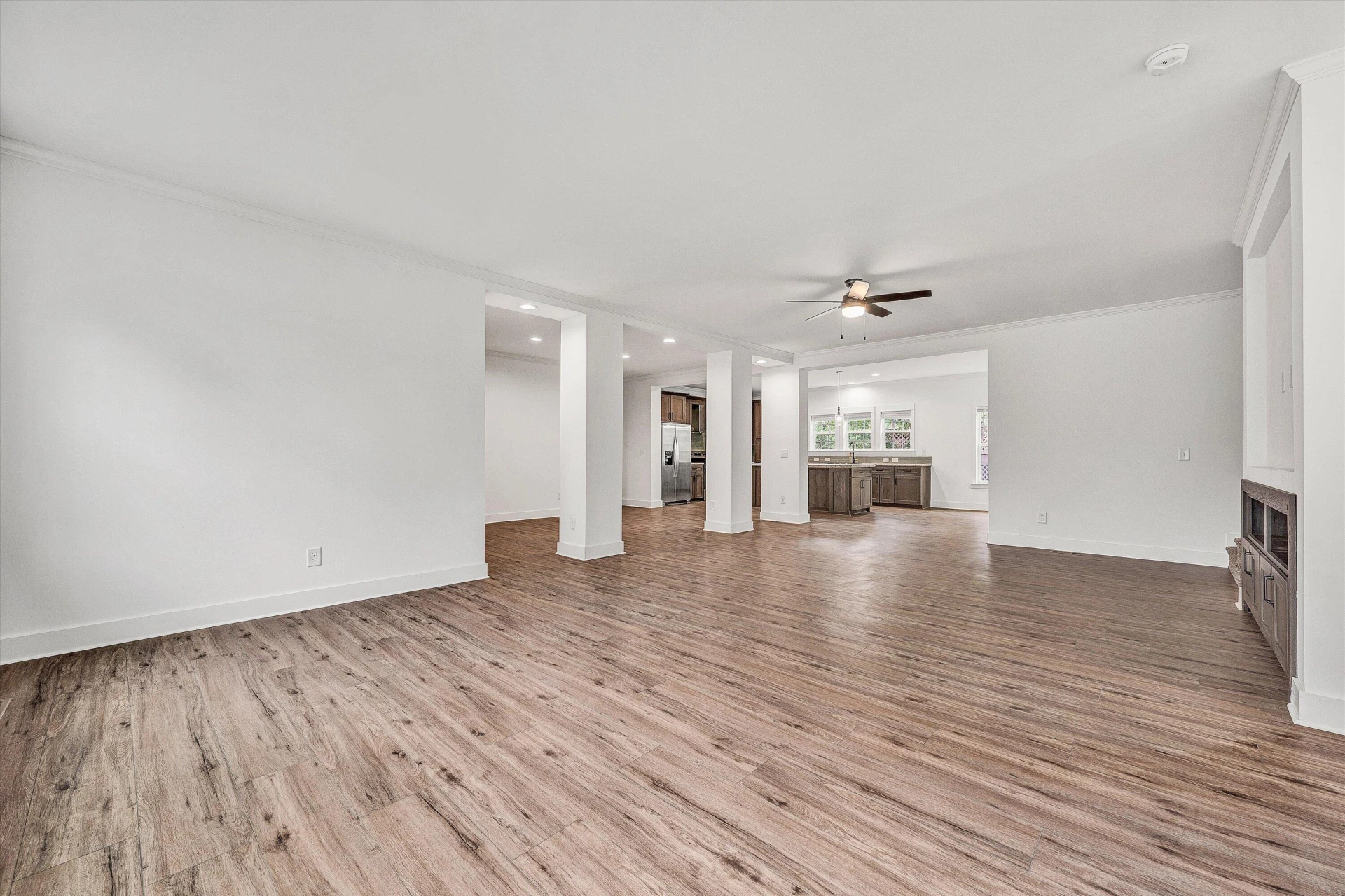 2717 Huntington BLVD NW - Photo 12