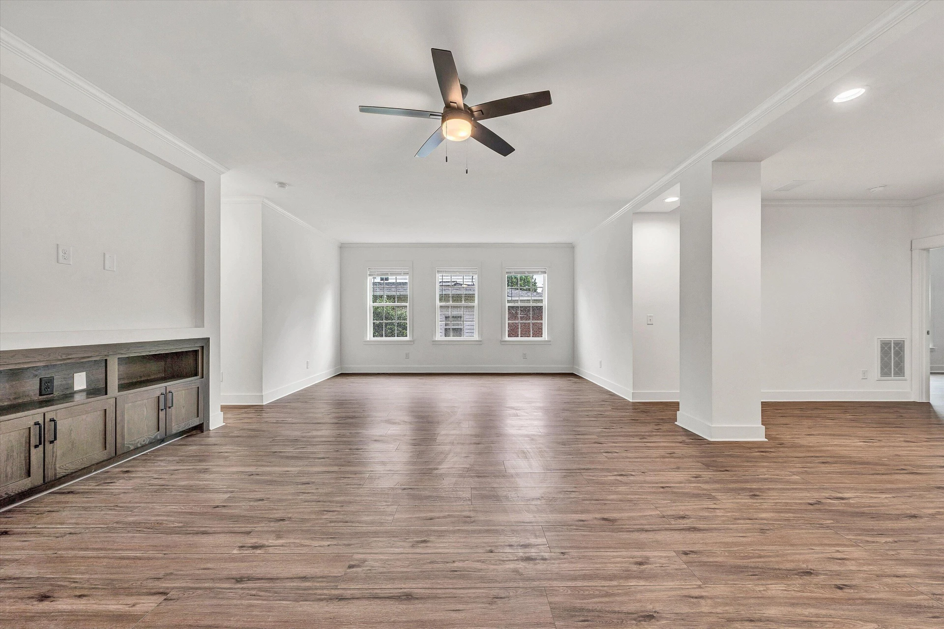2717 Huntington BLVD NW - Photo 15