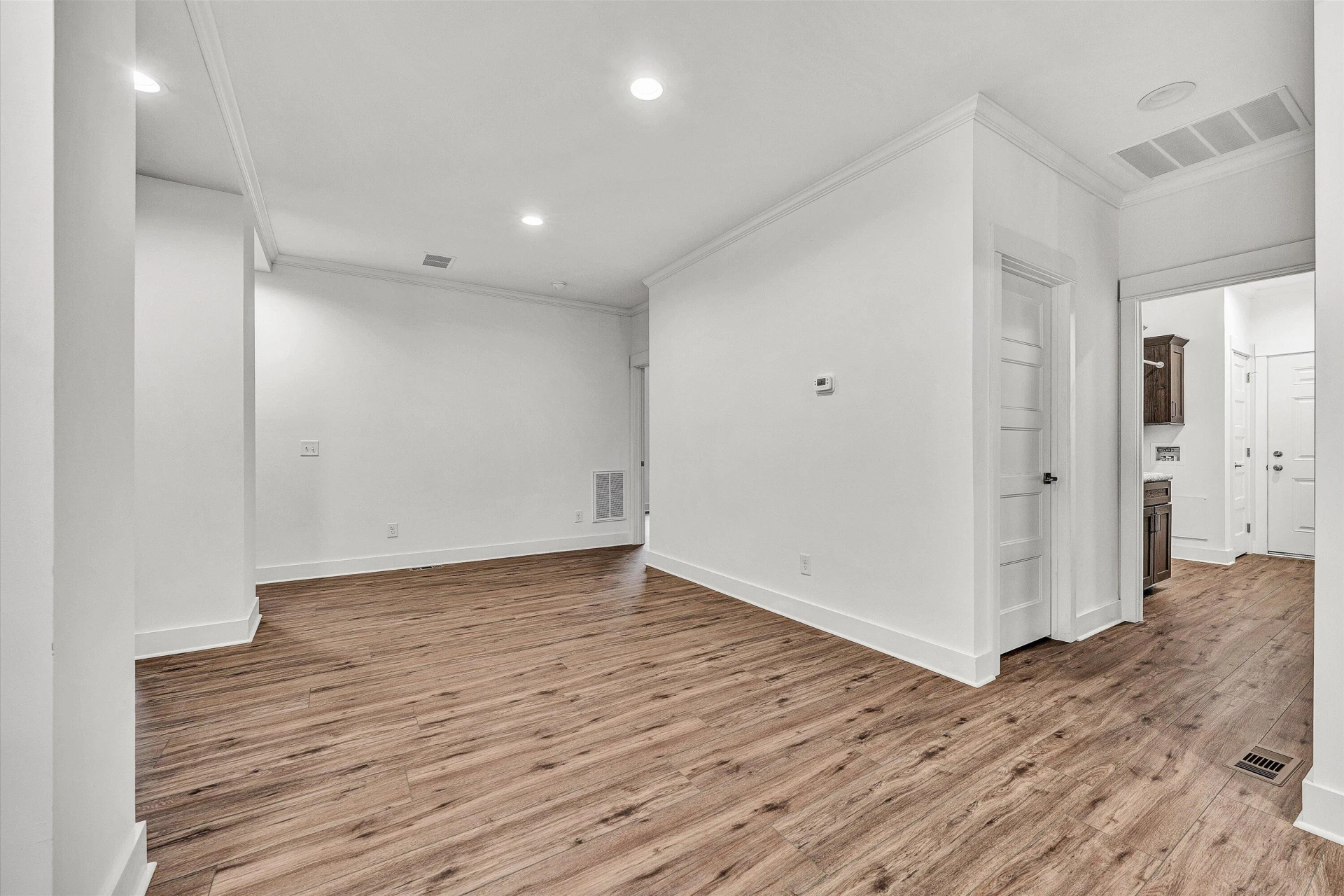 2717 Huntington BLVD NW - Photo 19