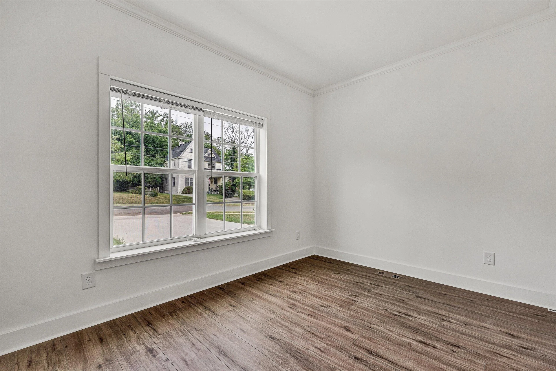 2717 Huntington BLVD NW - Photo 27