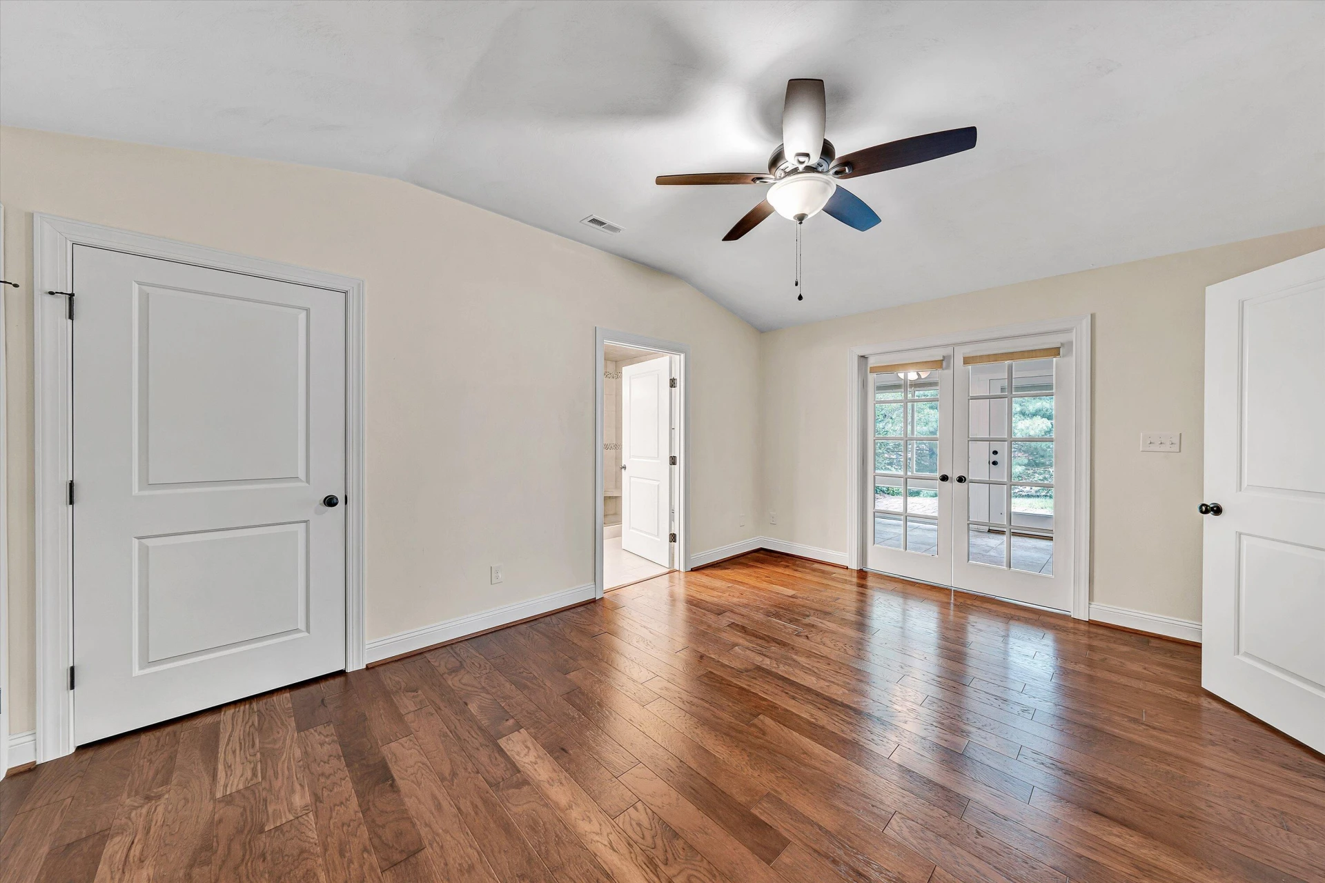 8110 Golden Oak LN - Photo 22