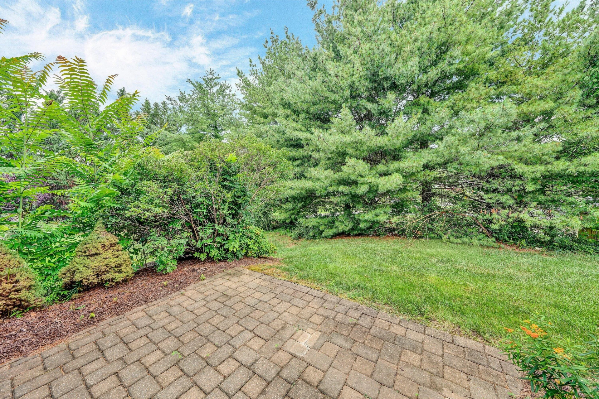 8110 Golden Oak LN - Photo 29