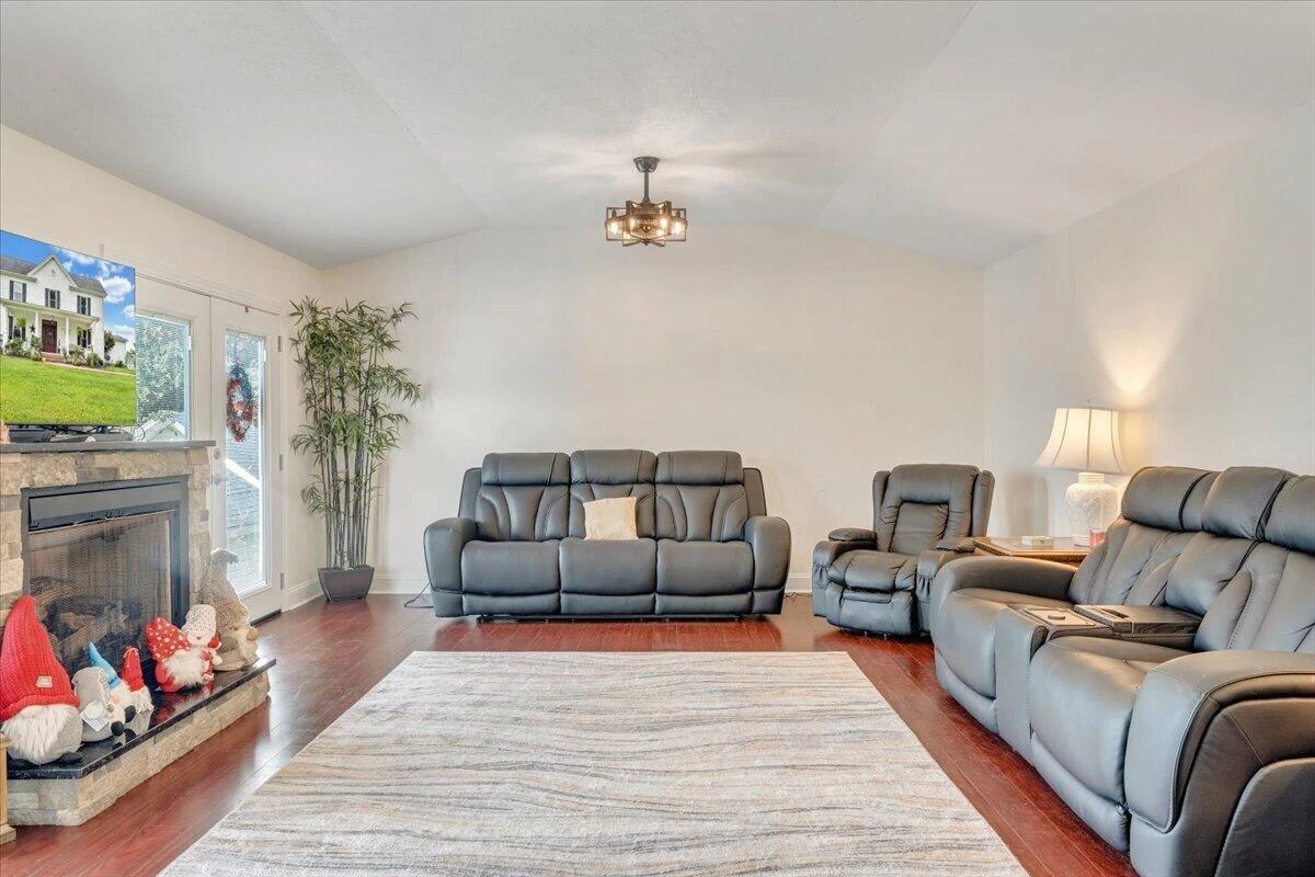 1150 Drewrys Hill RD - Photo 27