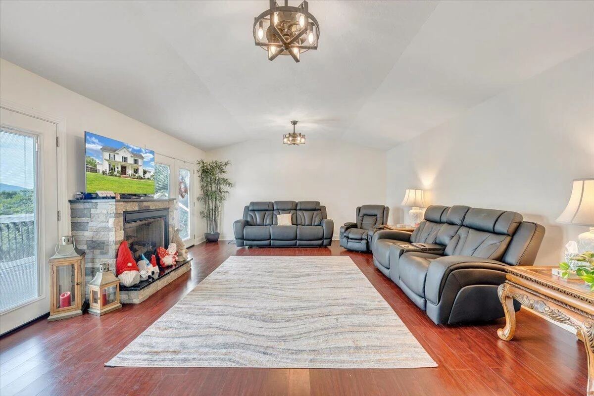 1150 Drewrys Hill RD - Photo 28