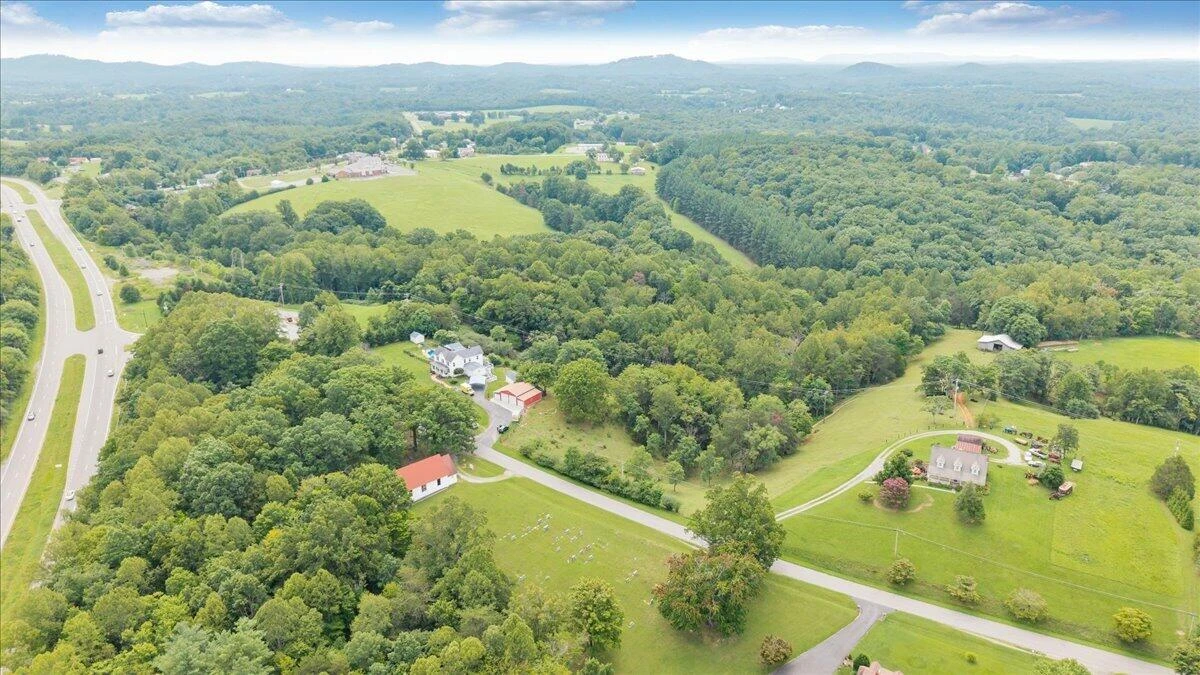 1150 Drewrys Hill RD - Photo 83