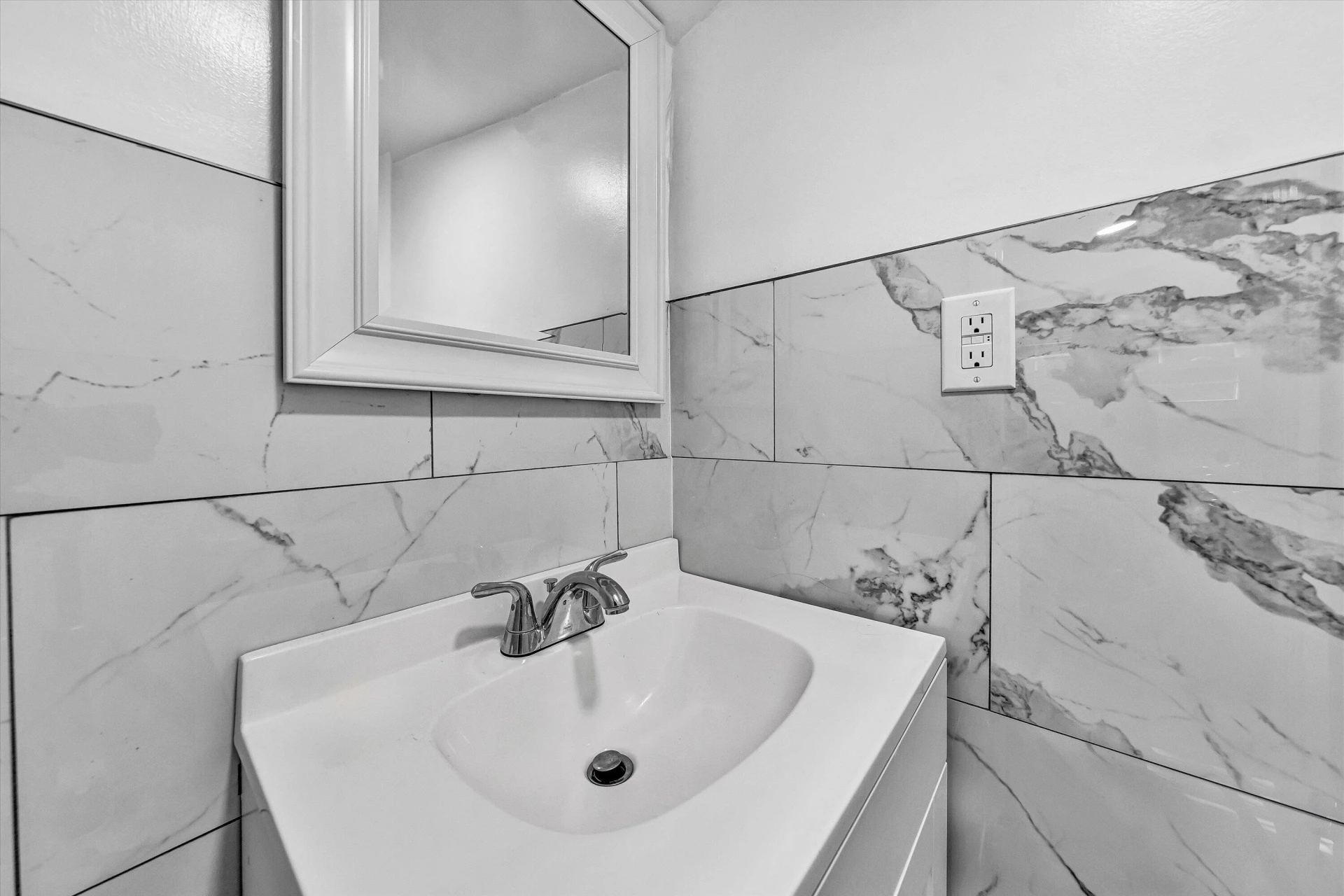 1425 Kefauver RD SE - Photo 10