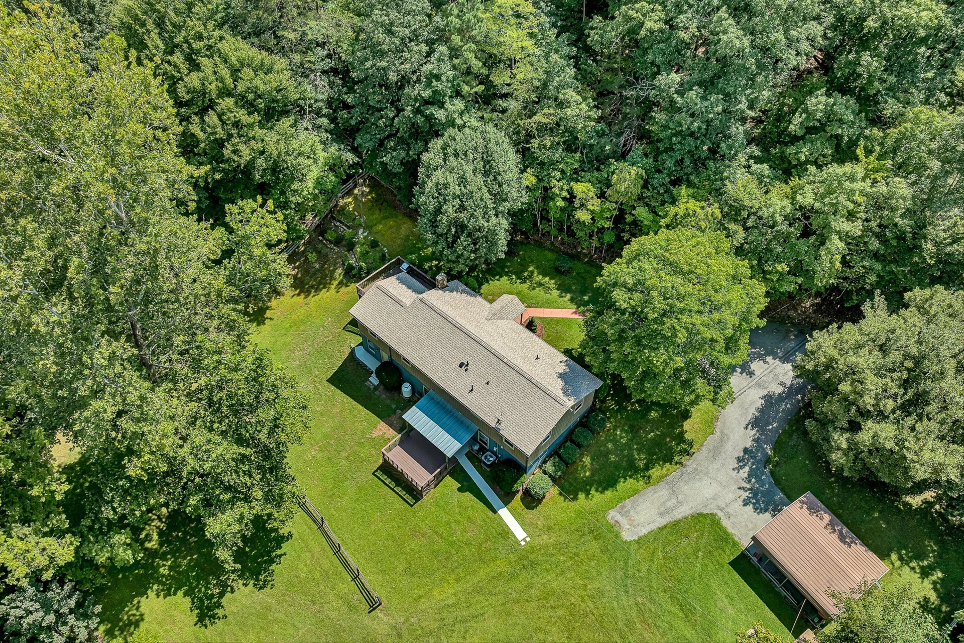 1005 Questor ST - Photo 44