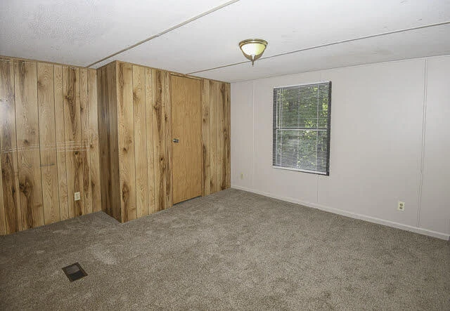 204 Bentwood DR - Photo 12