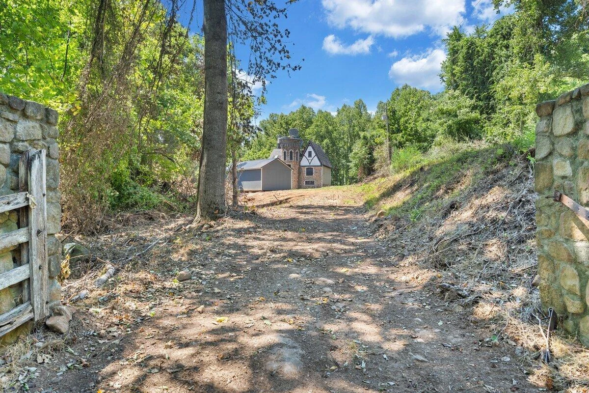 4077 Rocky Ford RD - Photo 12