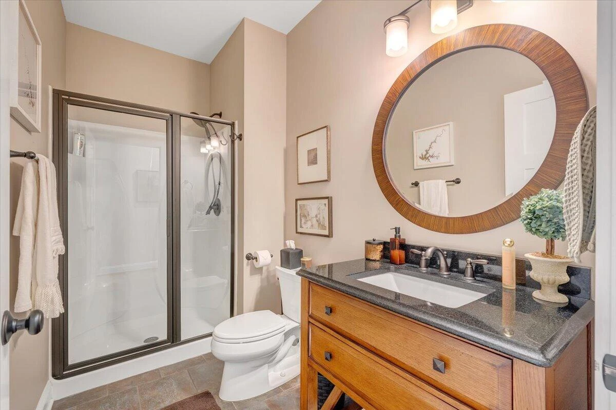 2512 Lakewood Forest RD - Photo 32