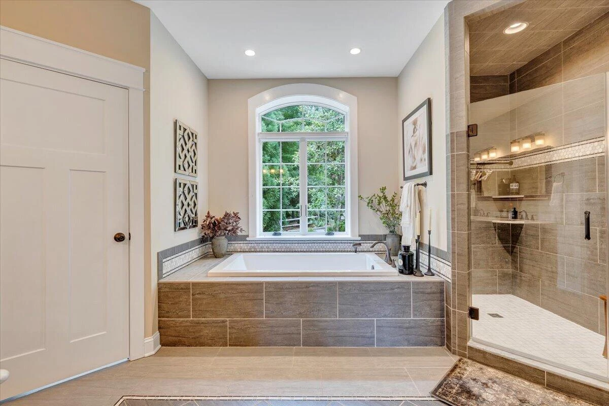 2512 Lakewood Forest RD - Photo 40