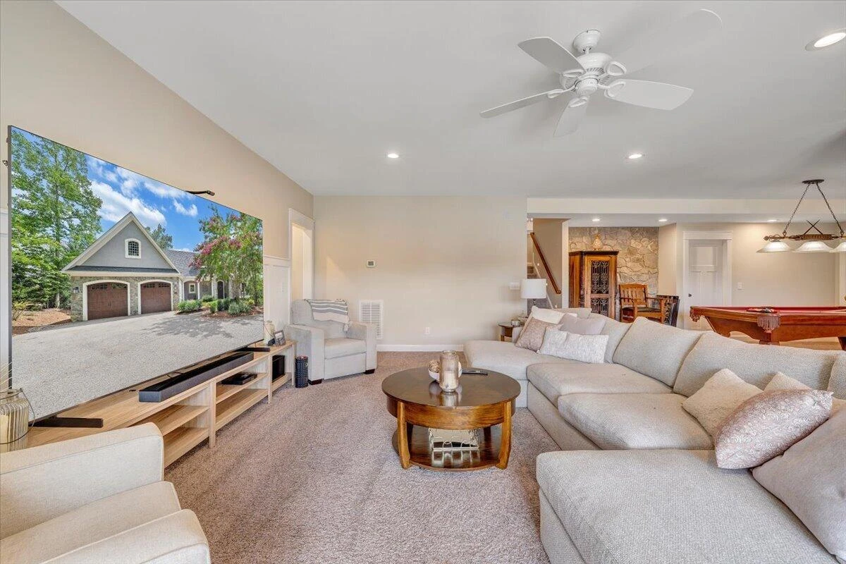 2512 Lakewood Forest RD - Photo 65