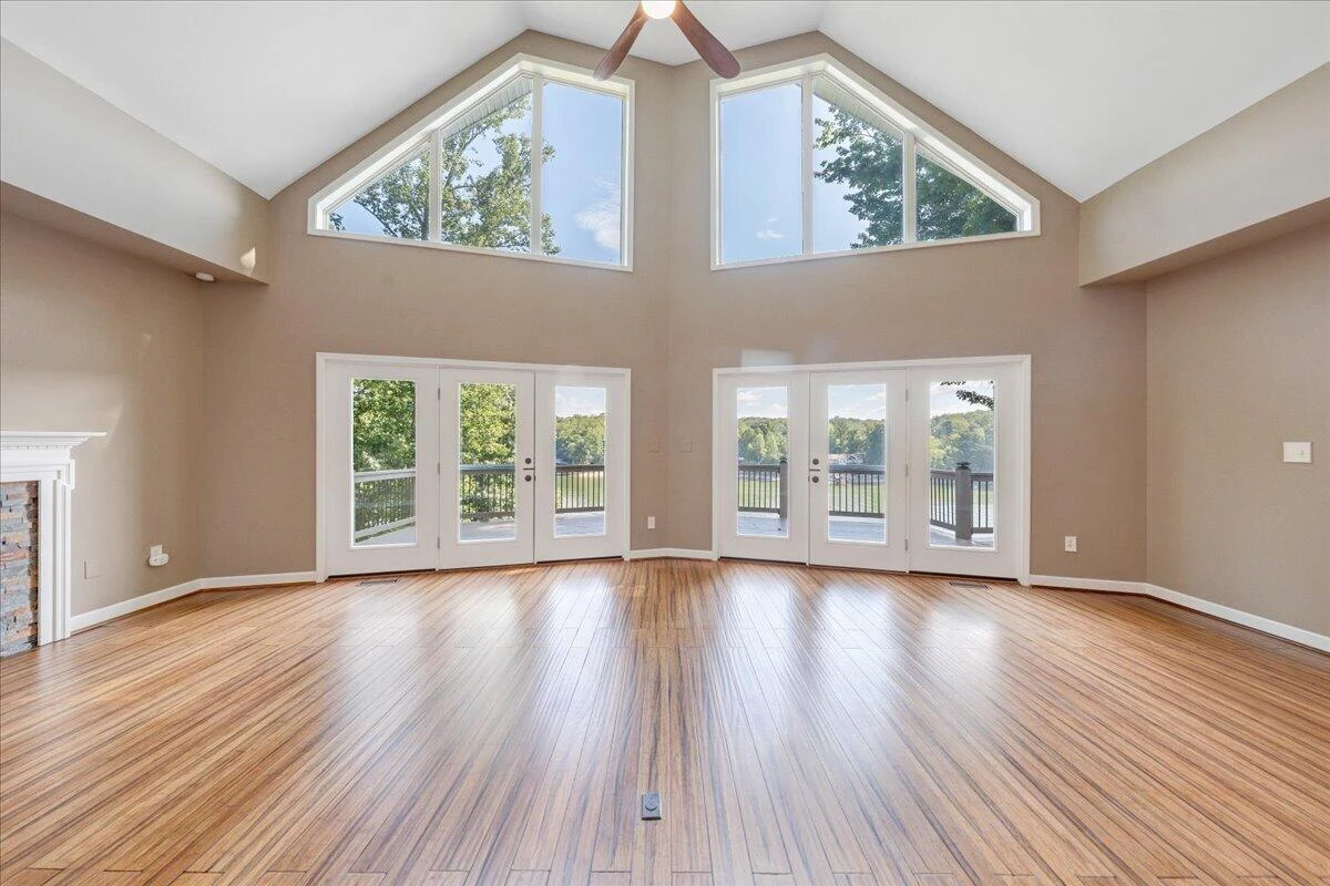 836 Long Island DR - Photo 11
