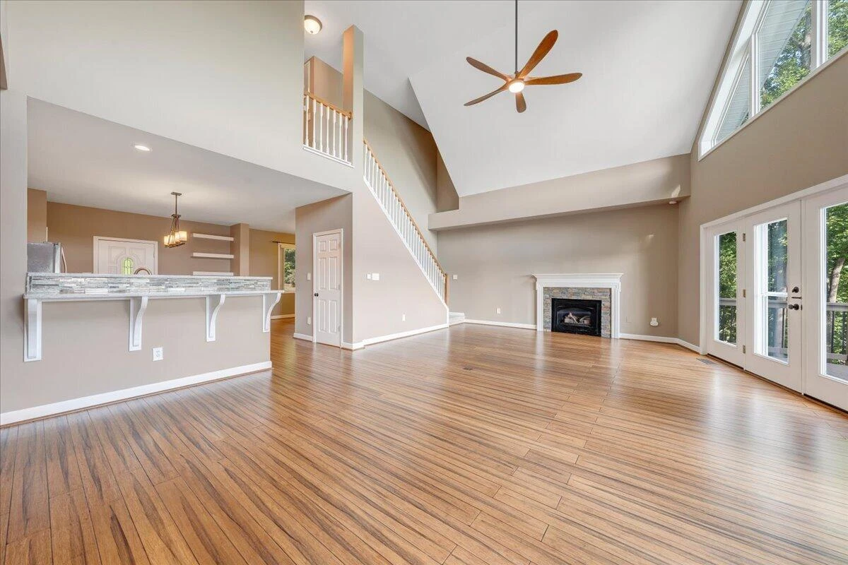 836 Long Island DR - Photo 13
