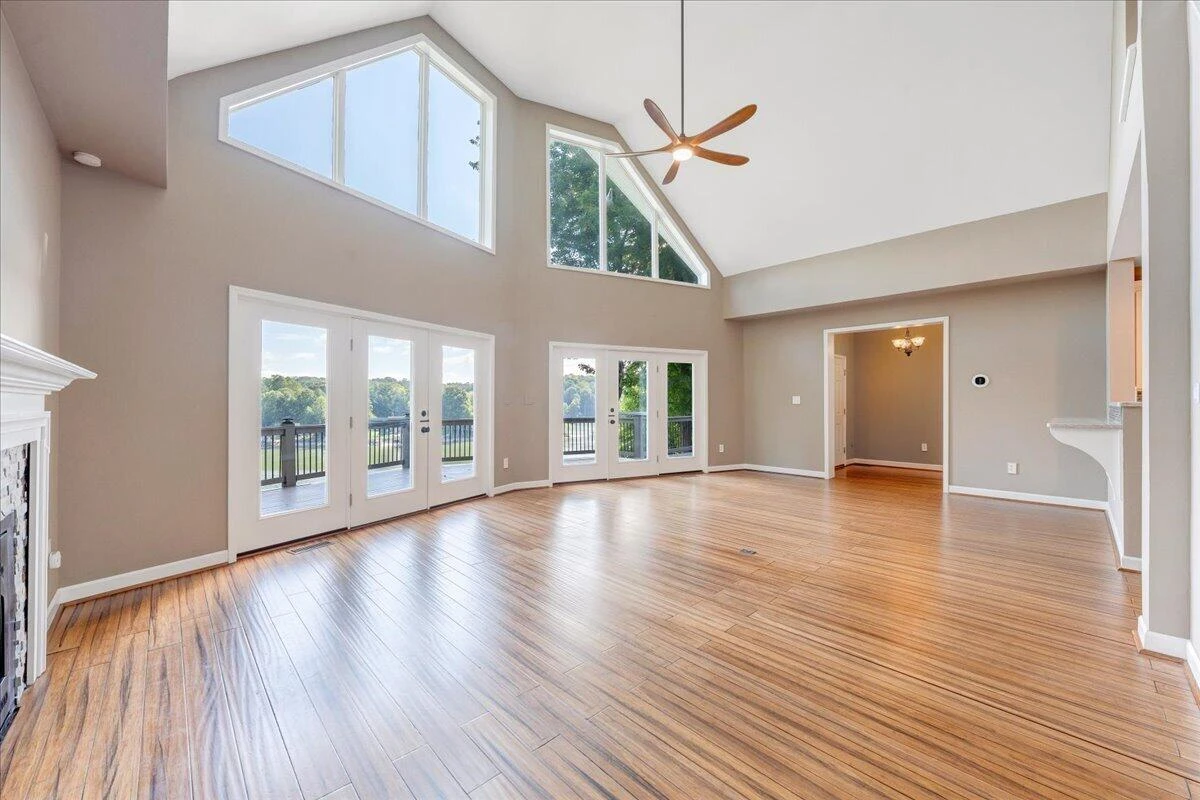 836 Long Island DR - Photo 14