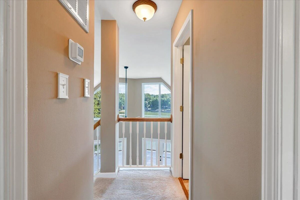 836 Long Island DR - Photo 25