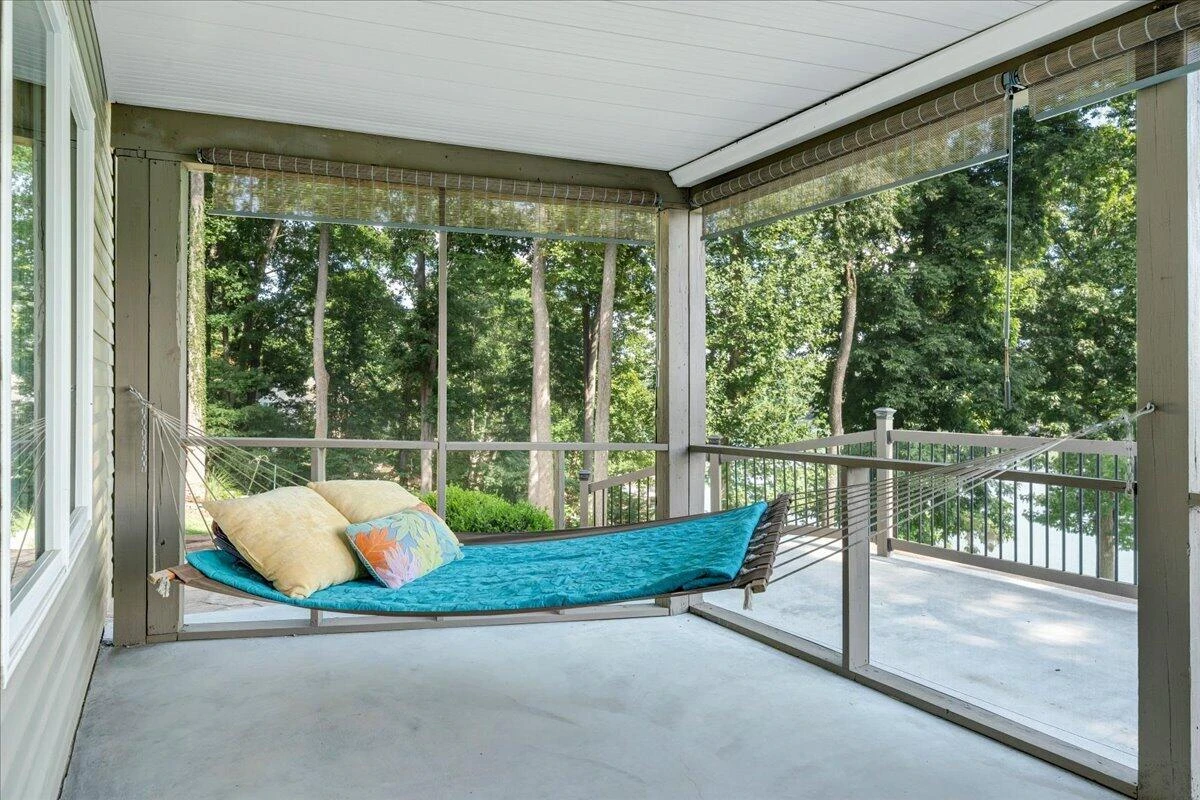 836 Long Island DR - Photo 39