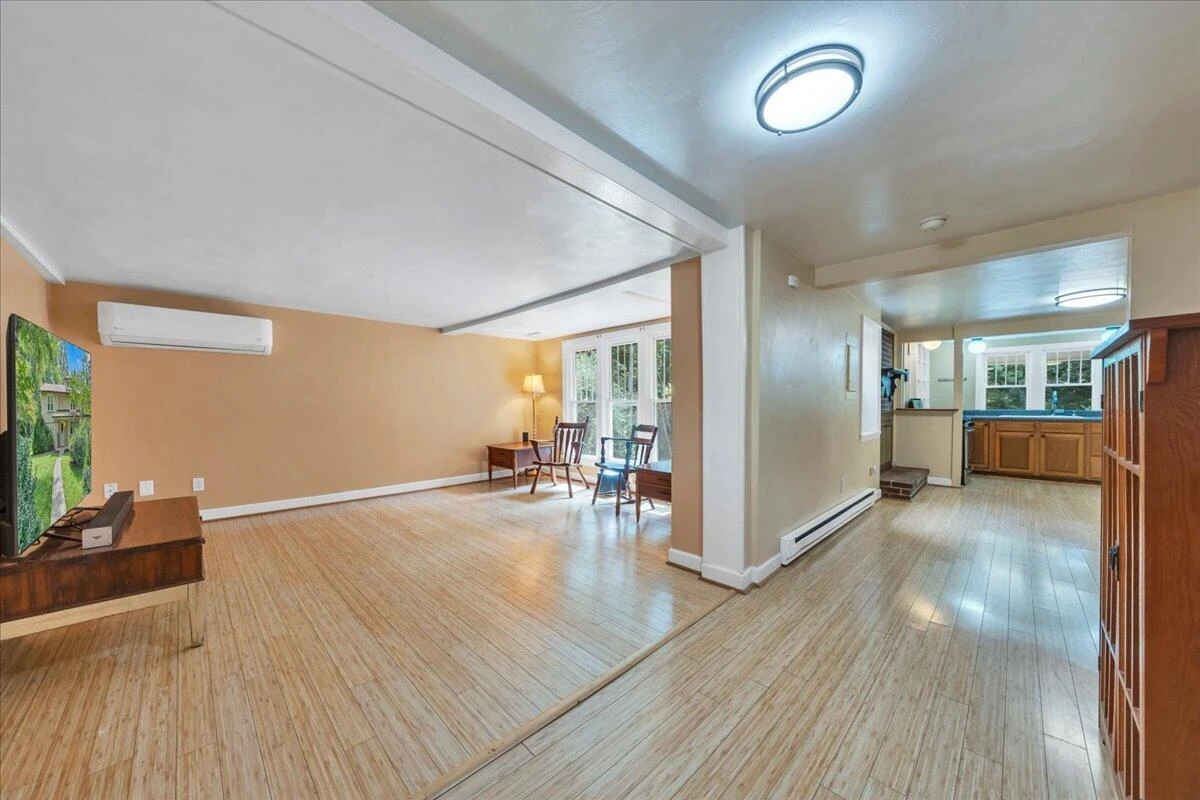 6907 Dawnwood RD - Photo 6