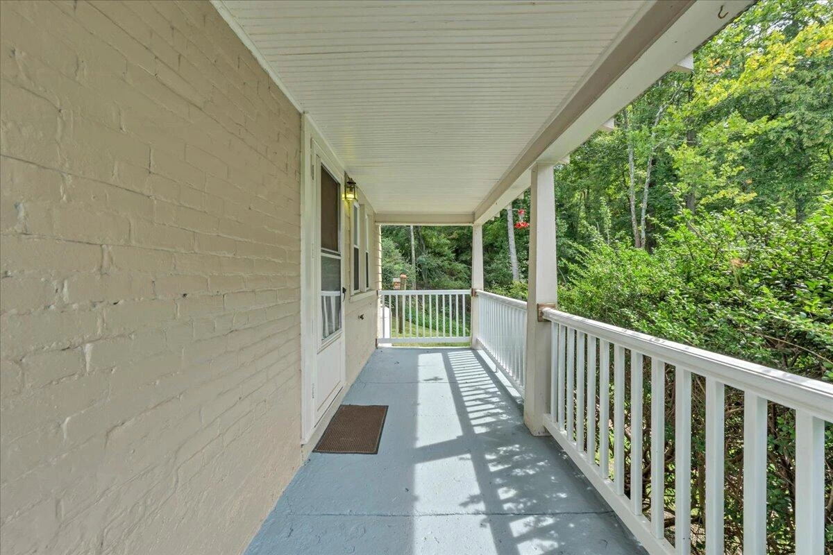 6907 Dawnwood RD - Photo 29