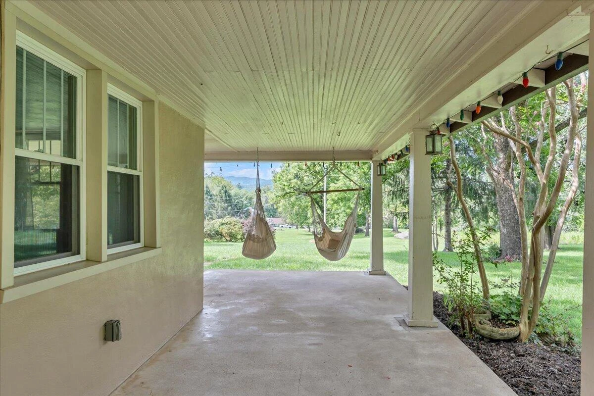 6907 Dawnwood RD - Photo 30
