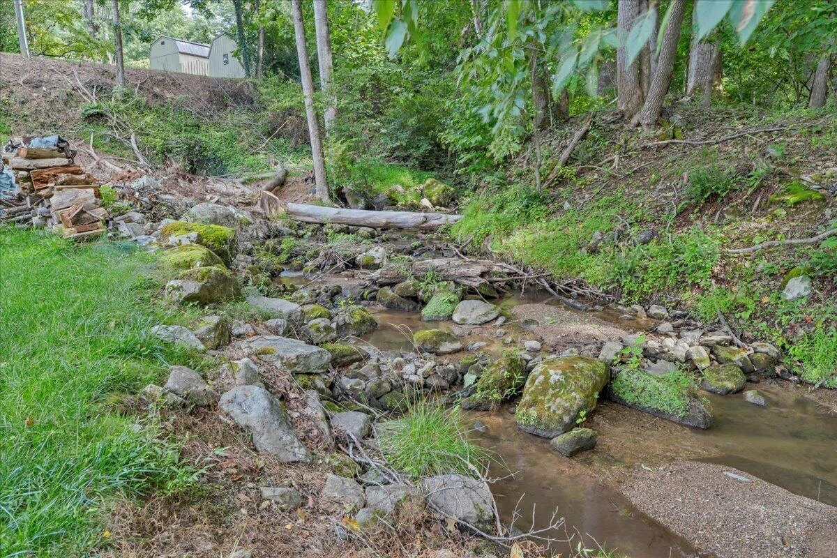 6907 Dawnwood RD - Photo 36
