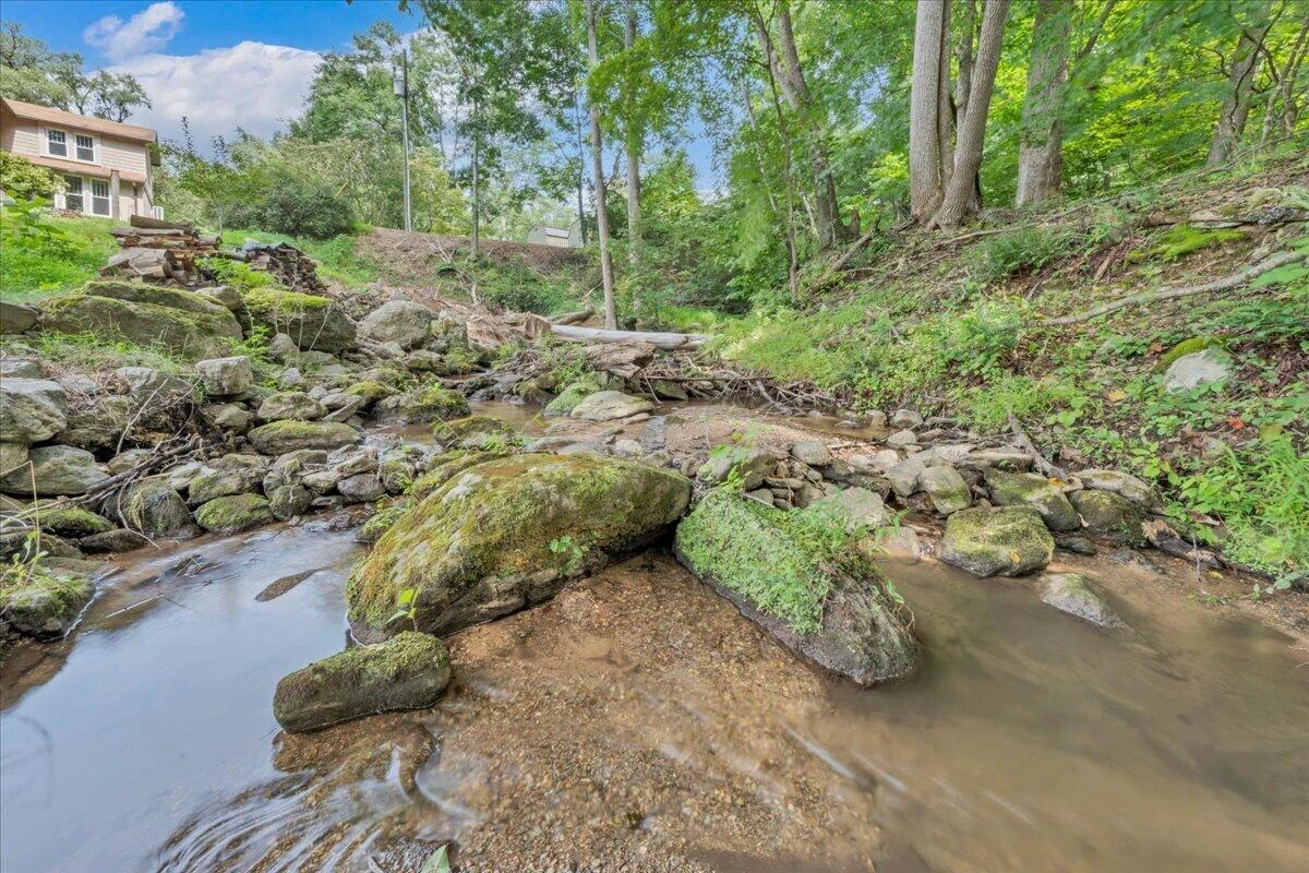6907 Dawnwood RD - Photo 40